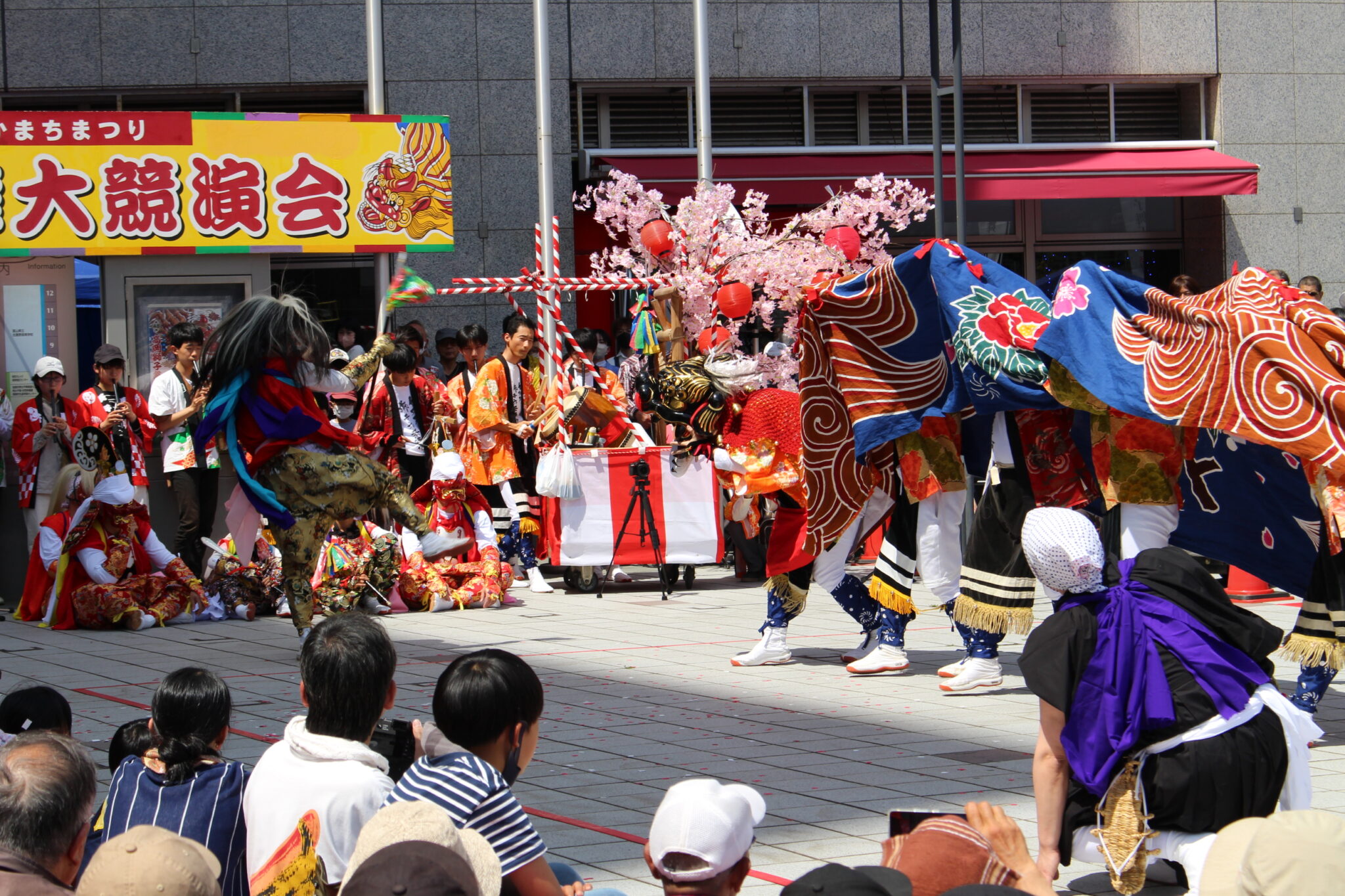 たかまちまつり高岡獅子舞大競演会 たかおかストリート